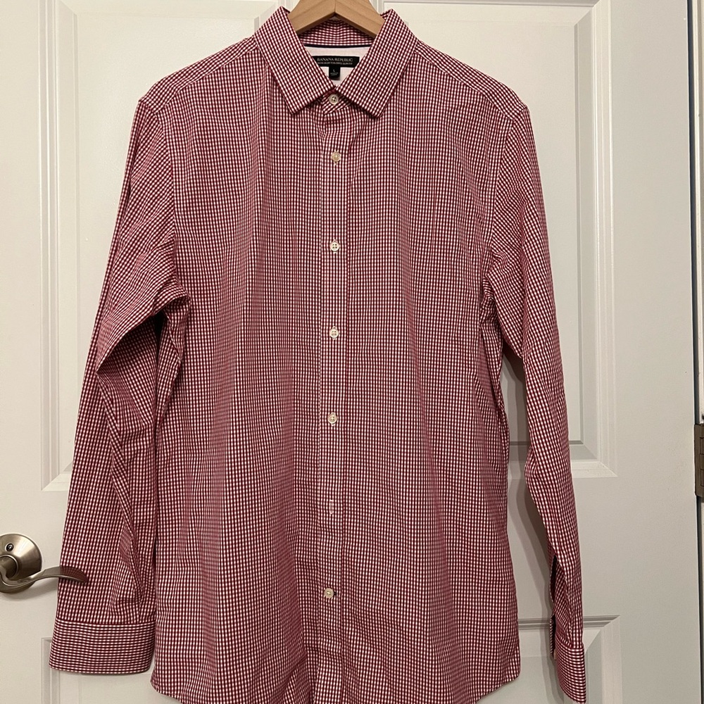 Banana Republic Red and White Checkered Shirt